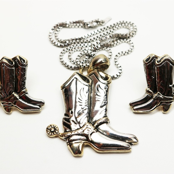 VINTAGE Monet Western Style Necklace & Earrings - Picture 2 of 8